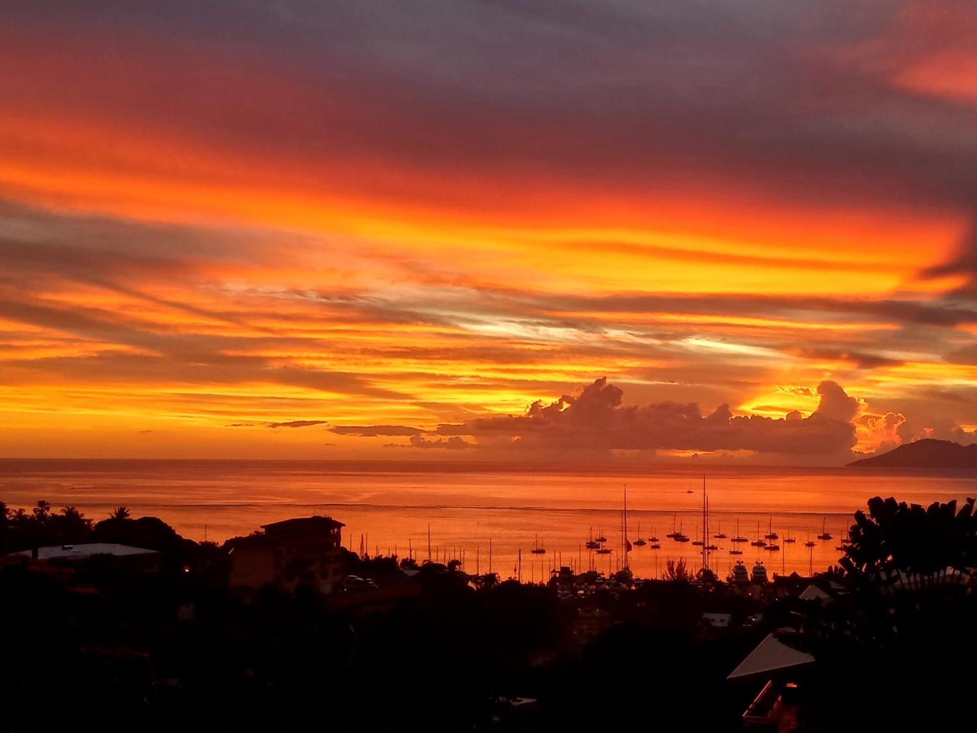 Marina Blue Fabuleux Appartement Vue Lagon Punaauia (Tahiti) Exterior foto